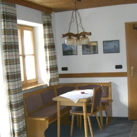 Riezler 3 * Hirschegg Rein