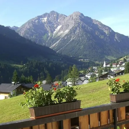 Riezler 3 * Hirschegg Rein